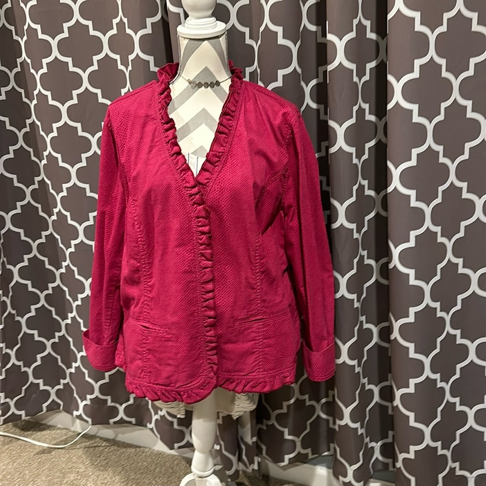 Chico’s textured Cotton spandex jacket,  ruffles, toggle buttons.